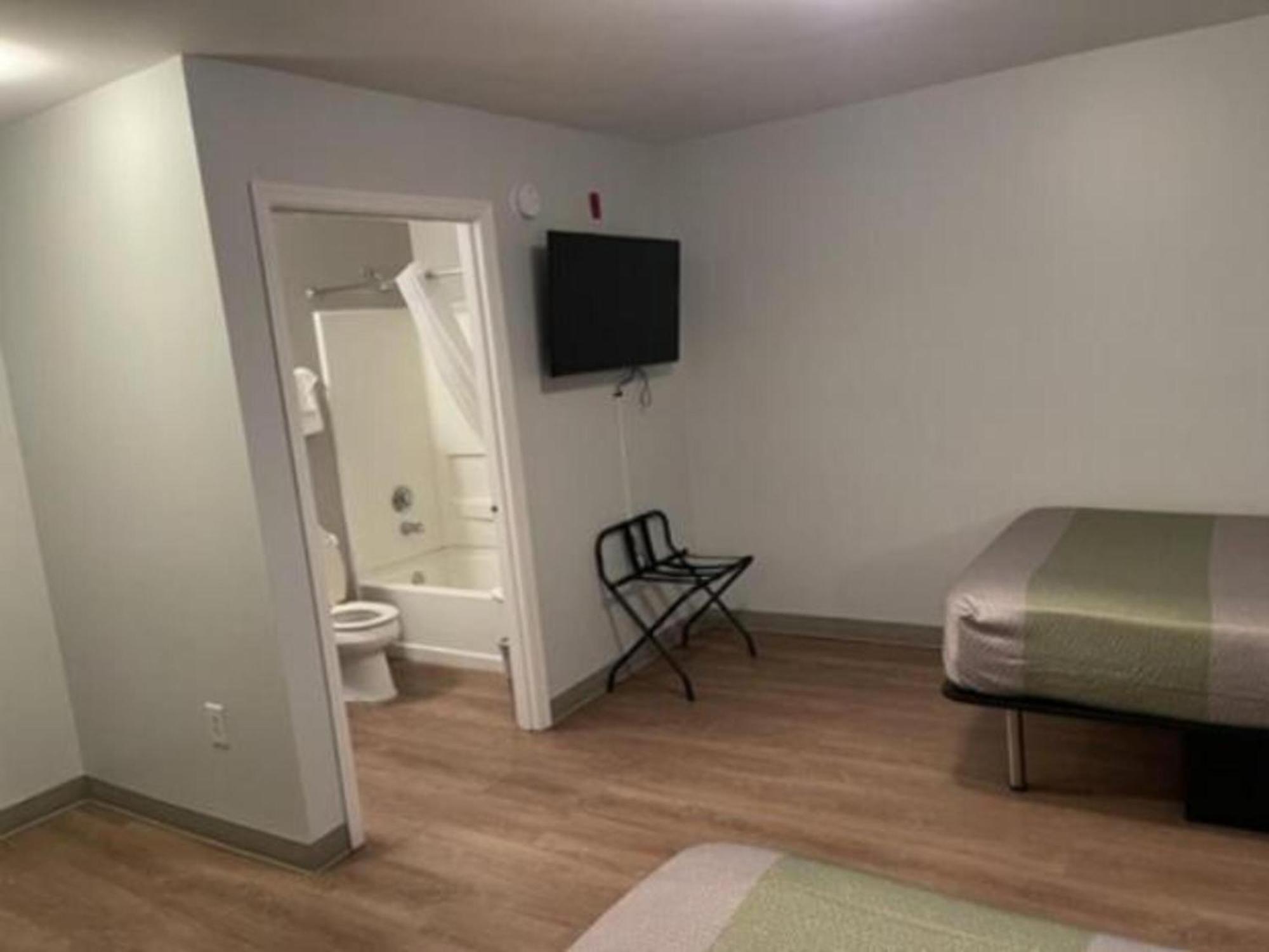 Motel 6-Richmond, Va - I-64 West Henrico Eksteriør bilde